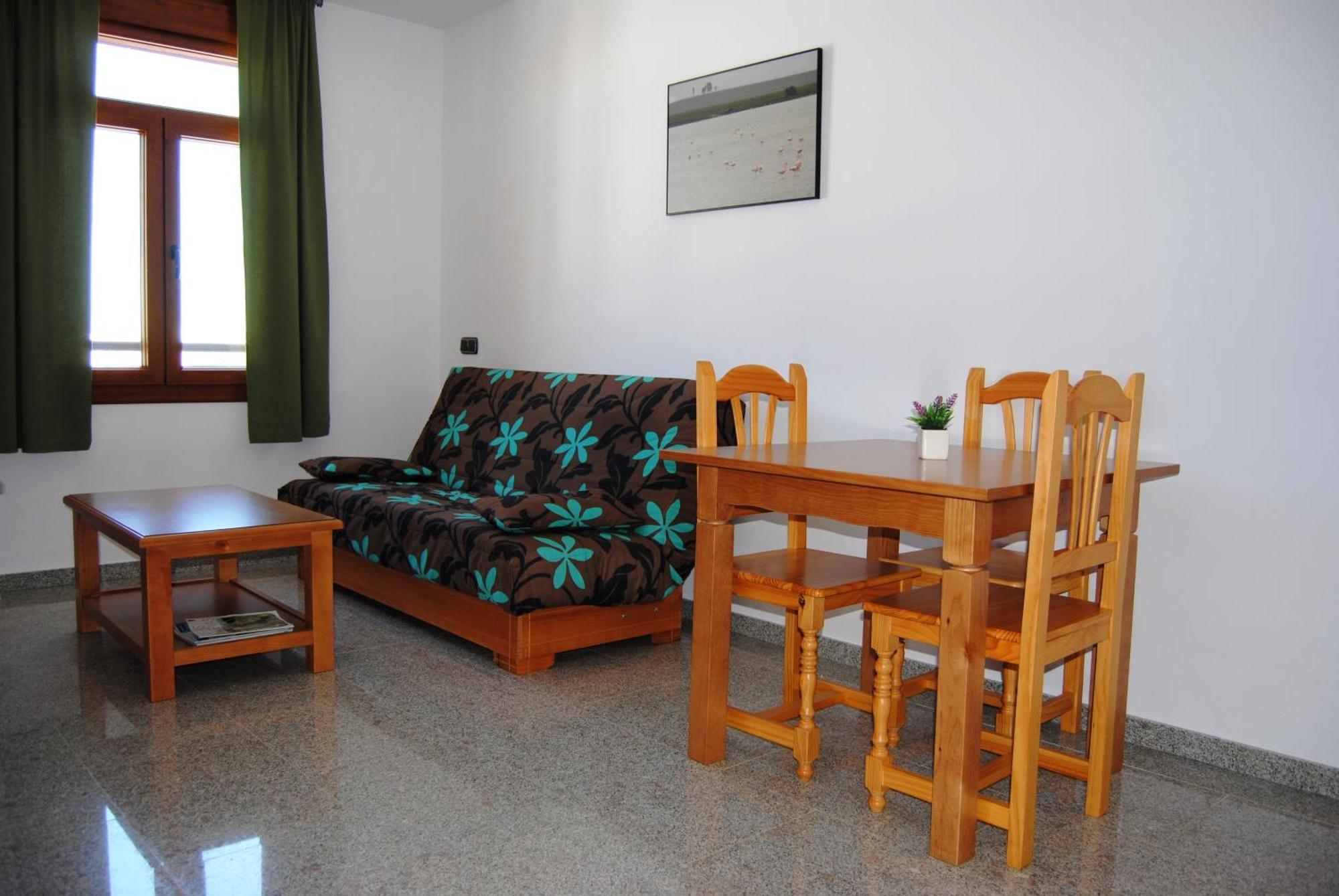 Hotel Albanta La Lantejuela Bagian luar foto