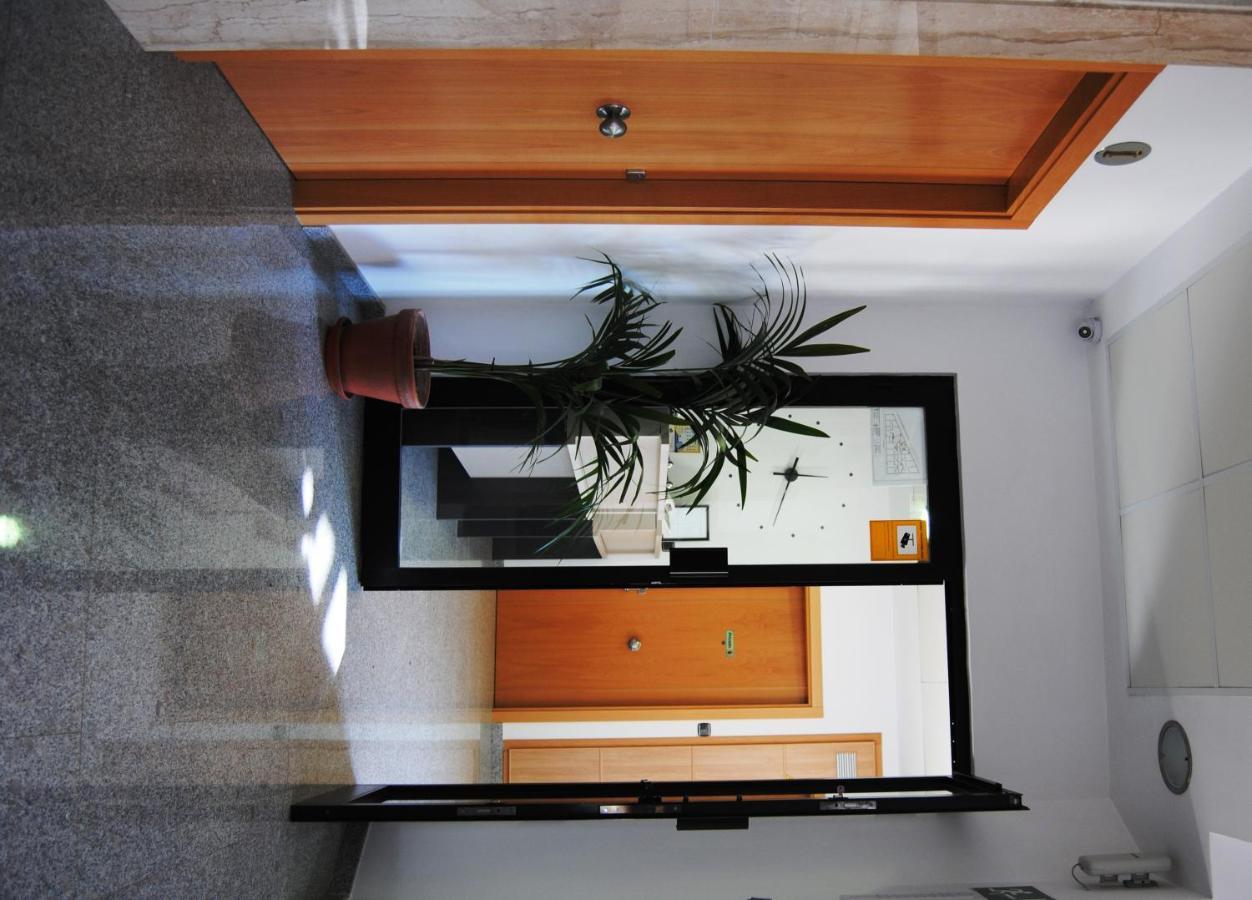 Hotel Albanta La Lantejuela Bagian luar foto
