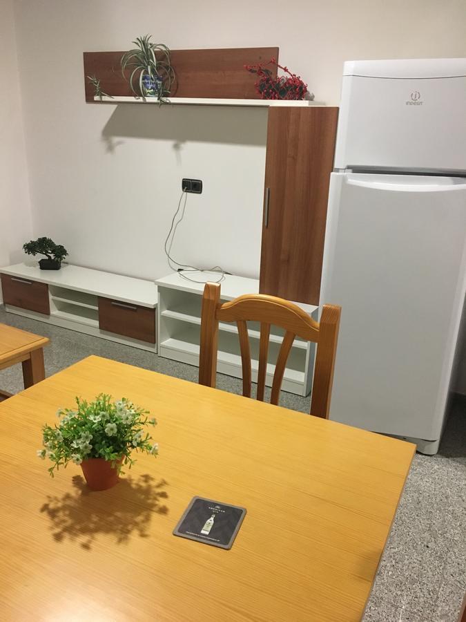 Hotel Albanta La Lantejuela Bagian luar foto