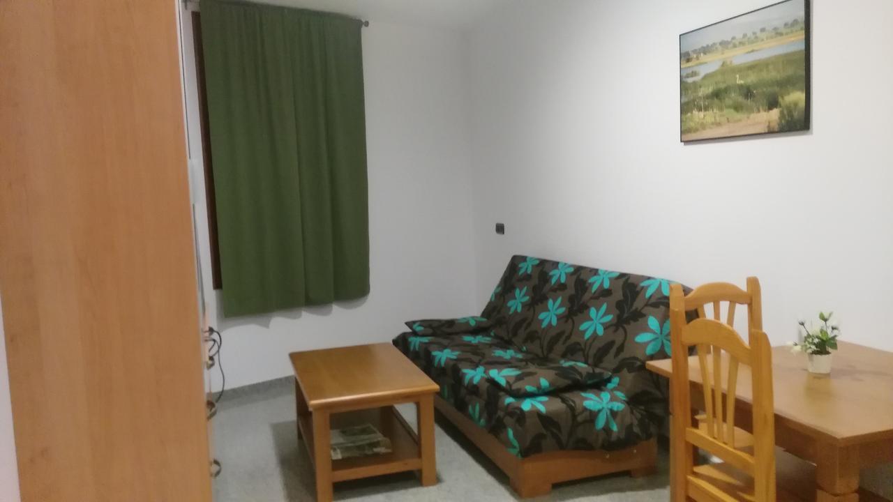 Hotel Albanta La Lantejuela Bagian luar foto